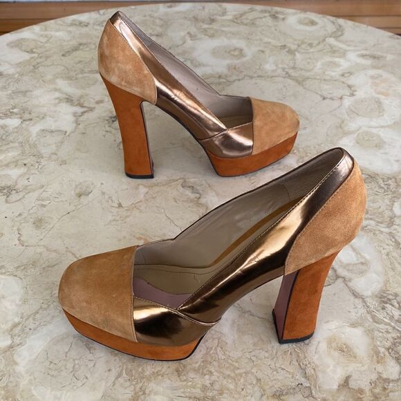 Paris Hilton Rebecca Camel Suede/Copper/Tan Leather Platform Pumps - Picture 4 of 13